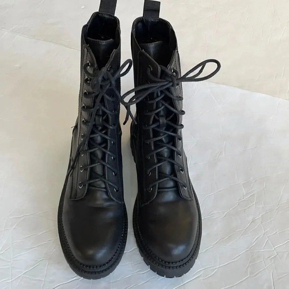 Rock & Candy lace up combat boots Black NWOT Women’s 6.5 Chunky heel - Picture 2 of 9